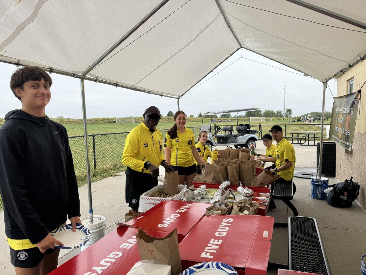 SportingLS's tweet image. Thank you to Five Guys for their amazing food donation for our referees, Field Marshals and tournament staff during our crazy tournament/game weekends!!  This looks incredible!!!  We can’t thank you enough!!  We are so excited about this new sponsorship!