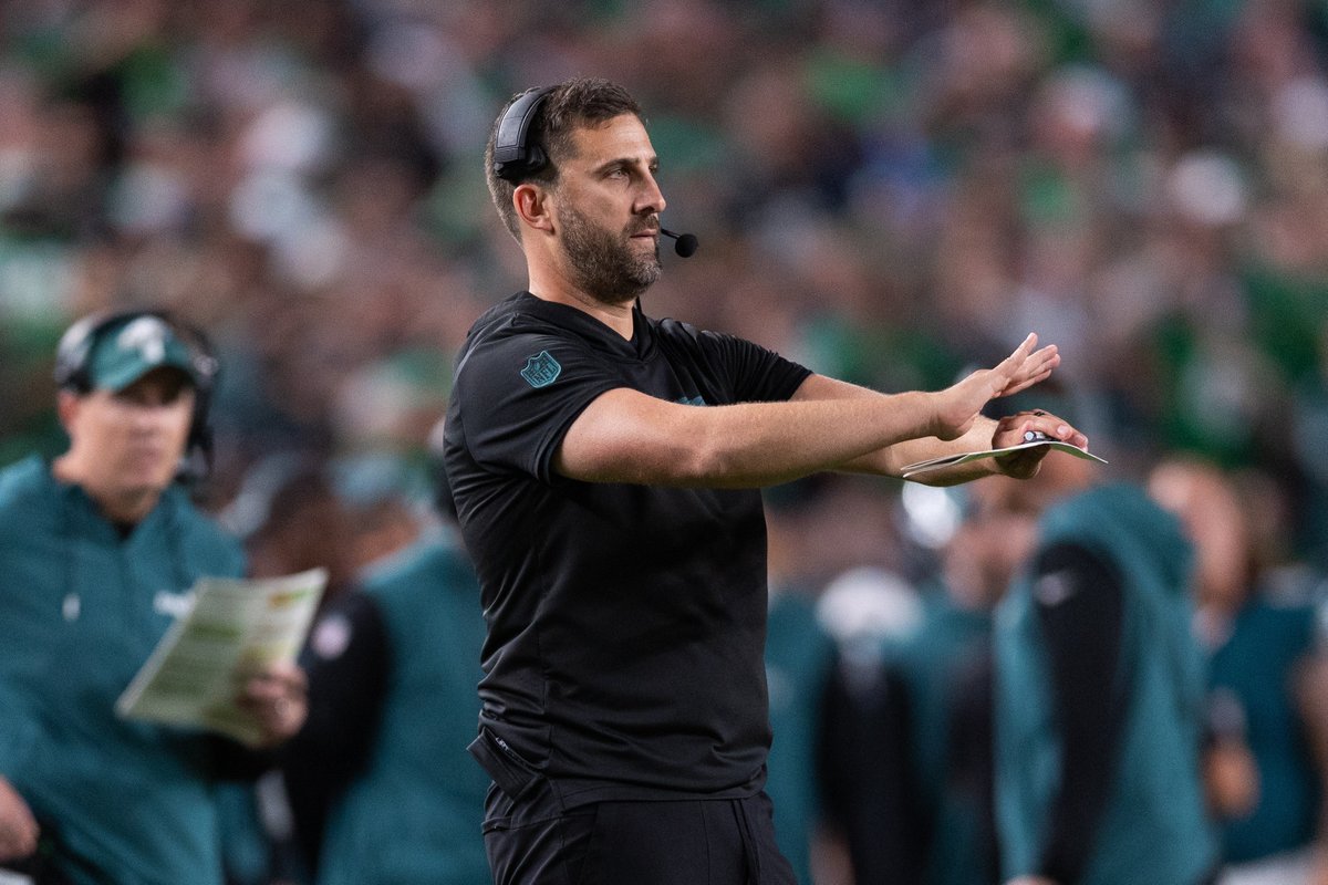 WordOnTheBirds's tweet image. Does Sirianni need to be fired?