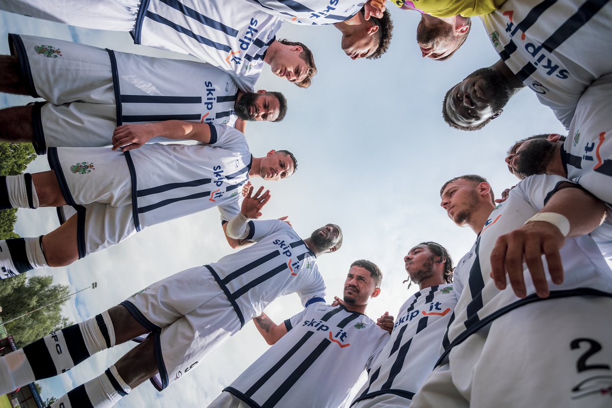 We’re frankly furious today after hearing that someone broke into one of our coaches’ cars last night, and among the things stolen was the entire first team’s away kit.