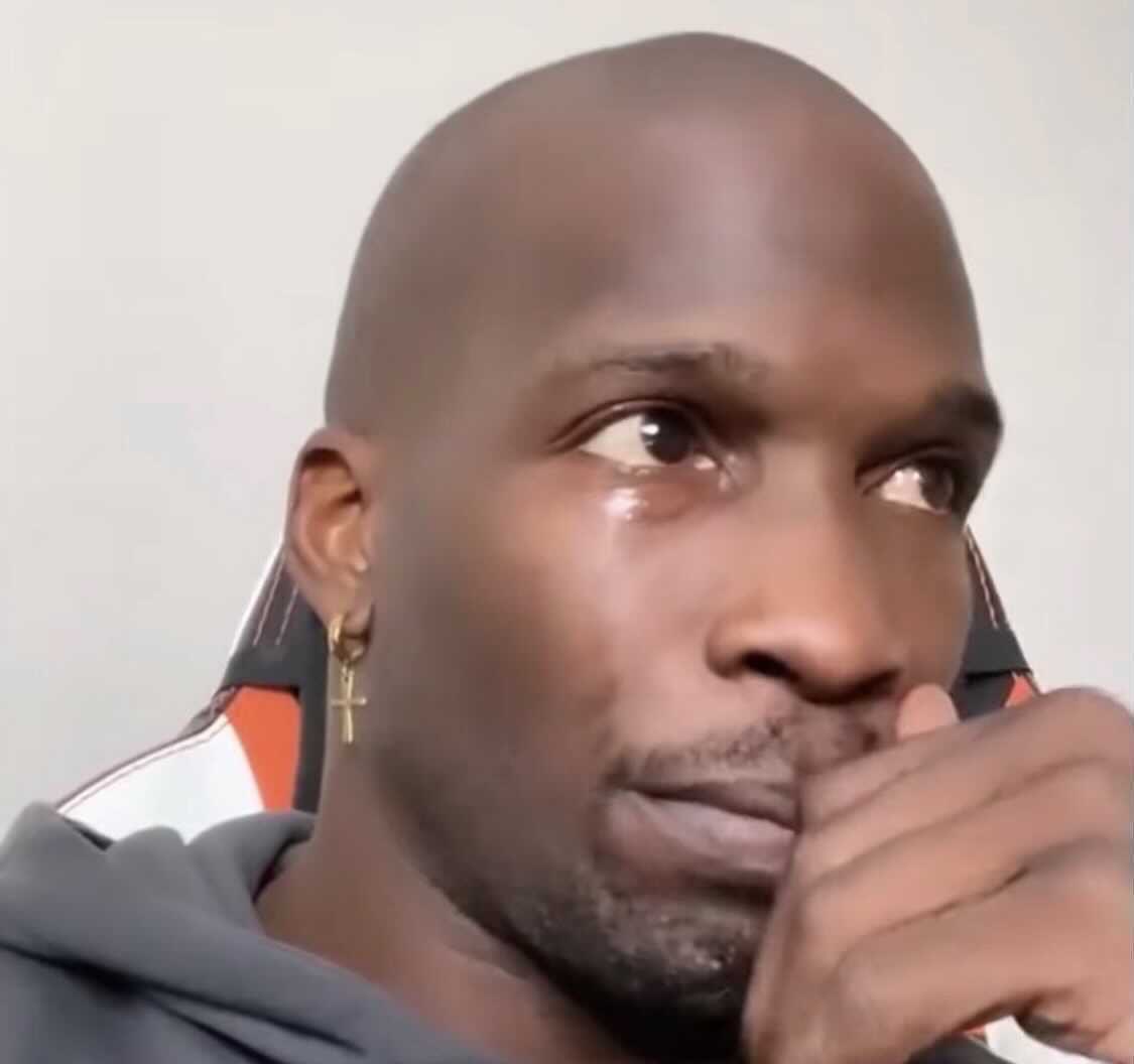 BleacherReport's tweet photo. GIANTS FANS WATCHING ANOTHER ROOKIE WR TAKEOVER https://t.co/3Zt3SKgptZ