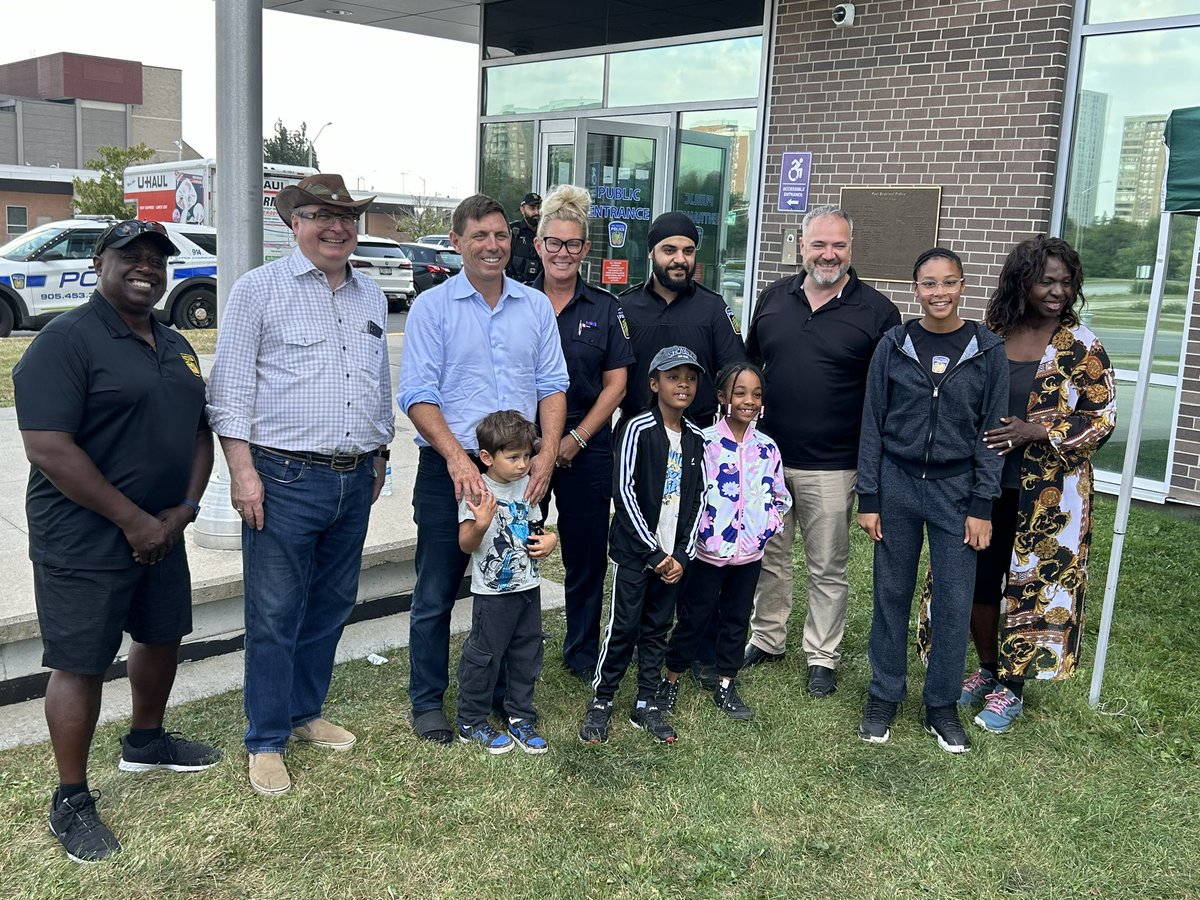 Deputy Chief Marc Andrews tweet media