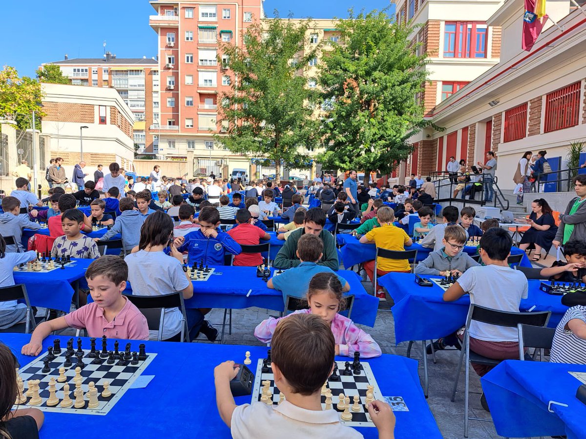 Ajedrez Capablanca tweet media