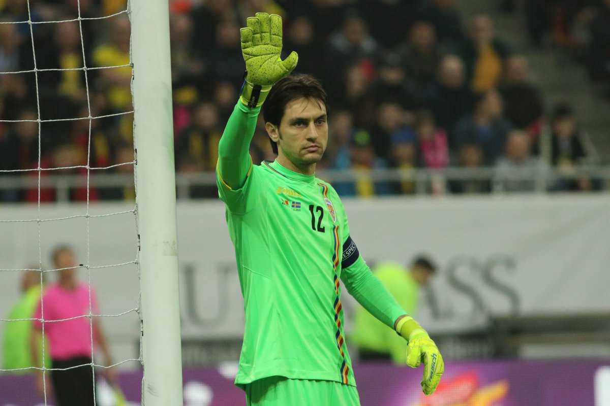 CugetLiber's tweet photo. Portarul Ciprian Tătăruşanu a anunţat că se retrage din fotbal https://t.co/0tAvxv4RNS https://t.co/DCXcFY1sGn