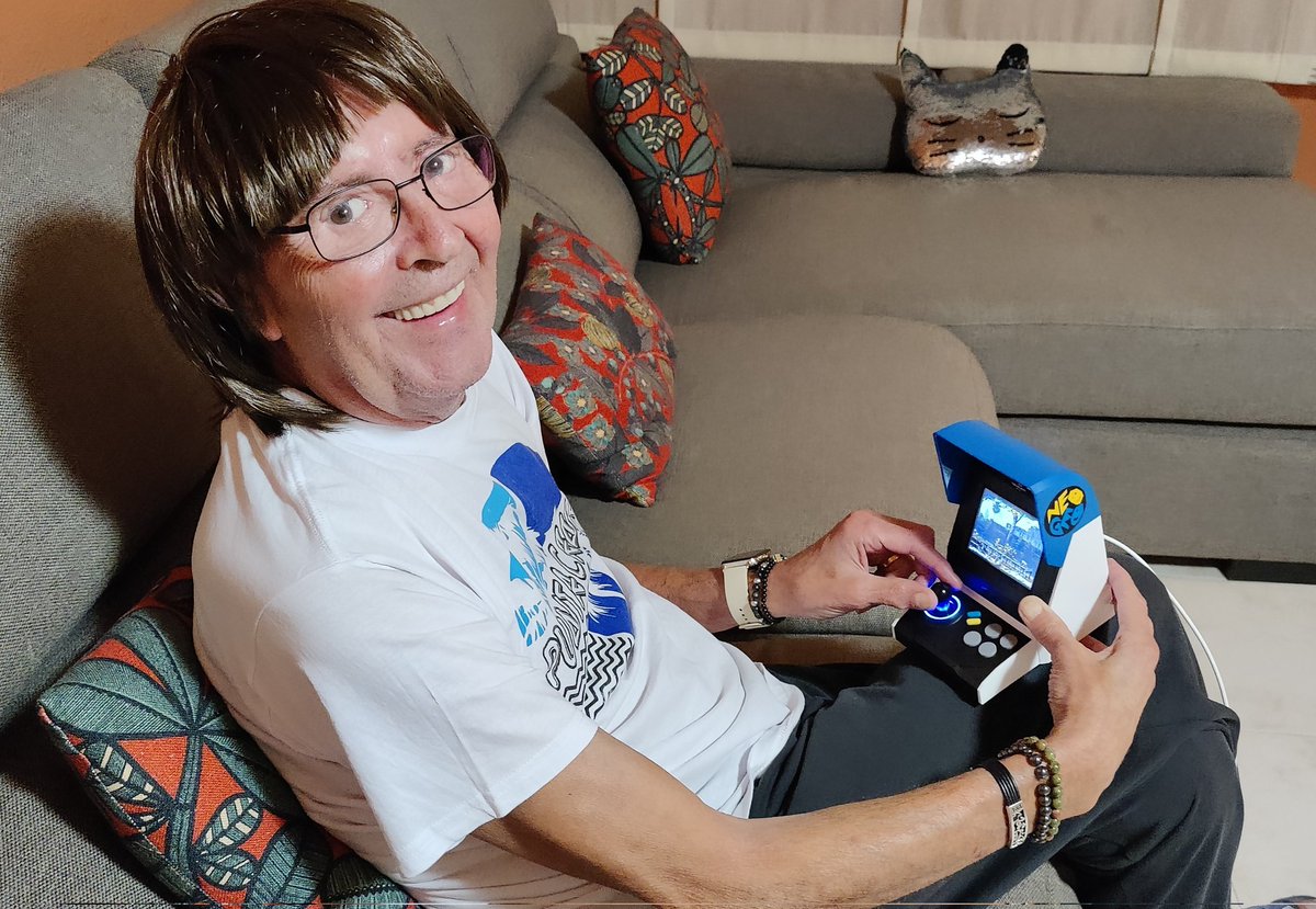 INTERNAUTAS corazones mios, después de esta exhibion de los BABYS BARÇA 💙❤️💙❤️que partidazo de los 2 equipos tumorru me cortaré la melena con mucha pena 😭😭 pero por nuestro BARÇA hago lo que sea como he disfrutado coño, tot el camp es un clam som la gent blaugrana, OLEEEEEEE