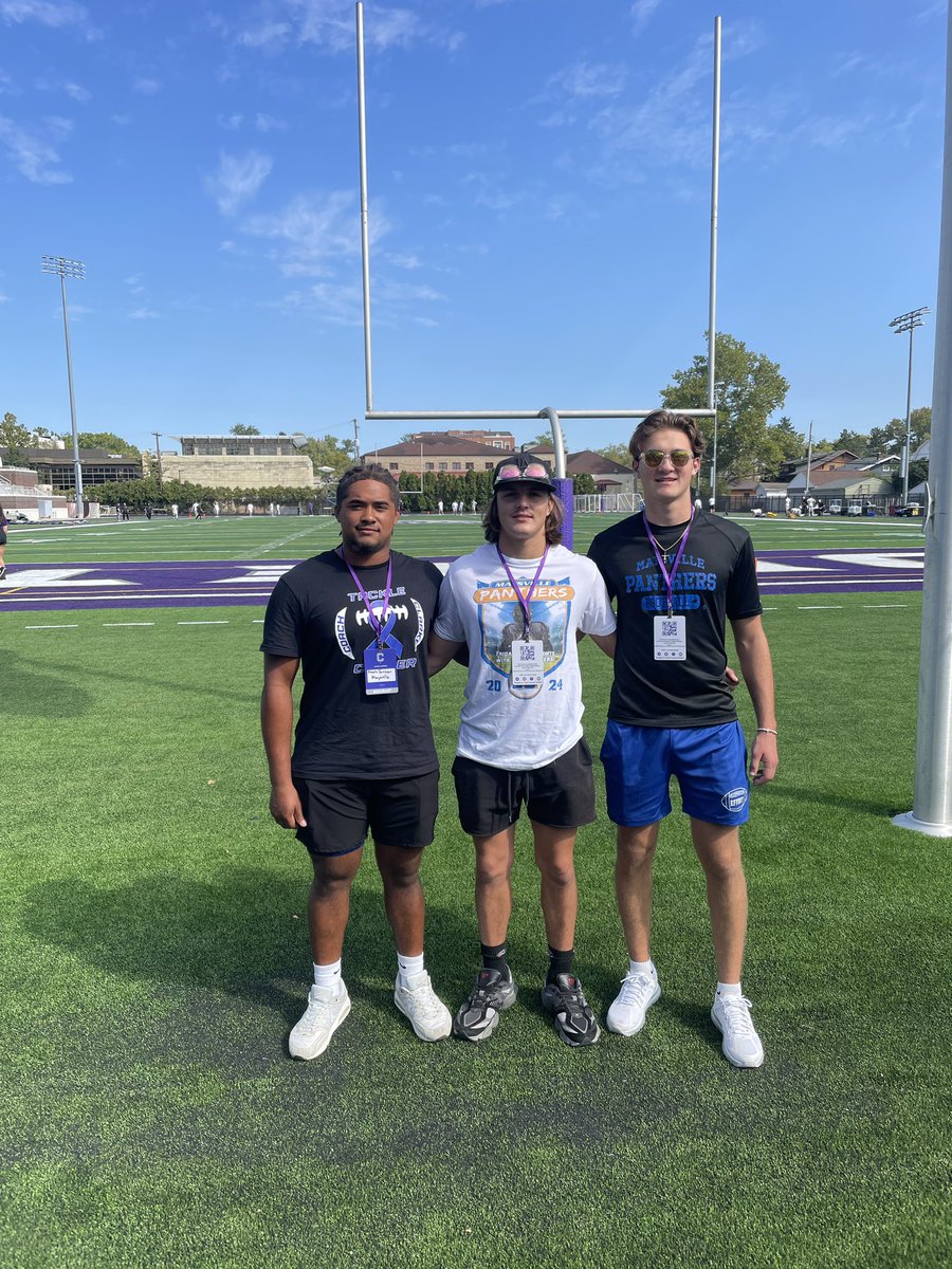 Matharp12's tweet photo. I had a great visit at Capital University!
@Coach_BartleyCU https://t.co/tBkJY5PsJD