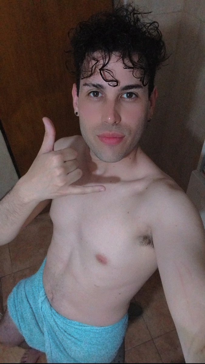GayGuy2019's tweet photo. Sunday https://t.co/XkmBFwUnz6