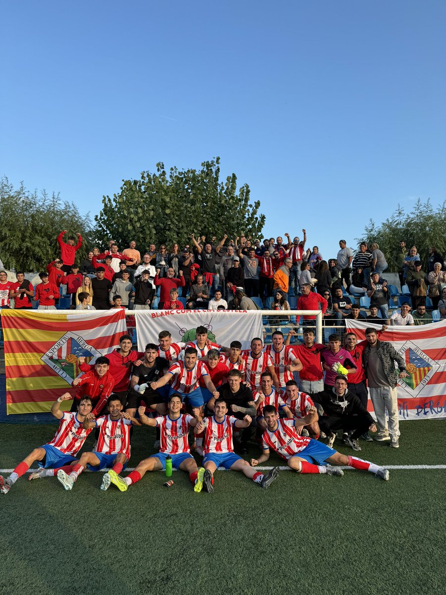 ceberga1913's tweet photo. 🔥 ÉS NOSTRE 🔥

Primer partit de Lliga, primer derbi de la temporada, primera victòria, i primers 3 punts!!! 😍

Gràcies equip!! Gràcies afició 😍☺️

UE AVIÀ 0️⃣ - 2️⃣ CE BERGA 

⚽️ Freire i Munera

#elderbi 
#juntssommésforts ♥️🤍 https://t.co/twHkKNhU5m
