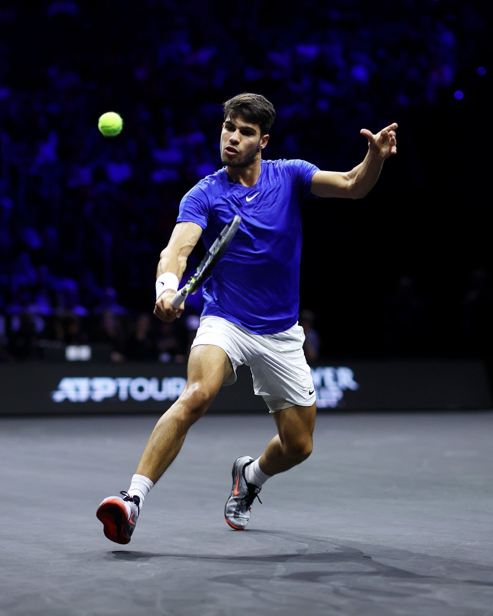 LaverCup's tweet photo. Carlos Alcaraz takes the first set, 6-2 over Fritz, in this deciding Laver Cup match. https://t.co/F9tOsQd561
