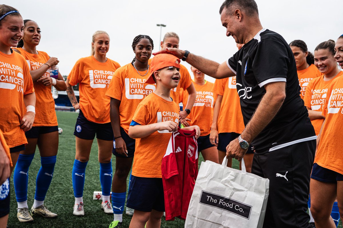 A good day all round 🙌

Thank you to Adrian and <a href="/GibraltarFA/">Gibraltar FA</a> for gifting Theo a shirt, that was a special moment 💙🇬🇮

And a big thank you to everyone else for helping us support Children With Cancer UK at today's game! 🎗️

If you would like to donate⏬
childrenwithcancer.org.uk/make-a-donatio…