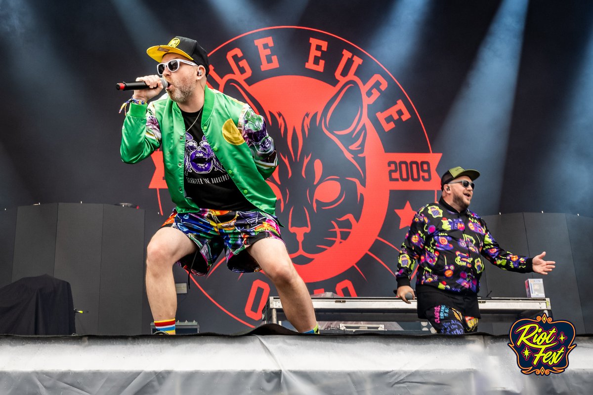 RiotFest's tweet photo. HUGE EUGE! https://t.co/iydOHDzDh3