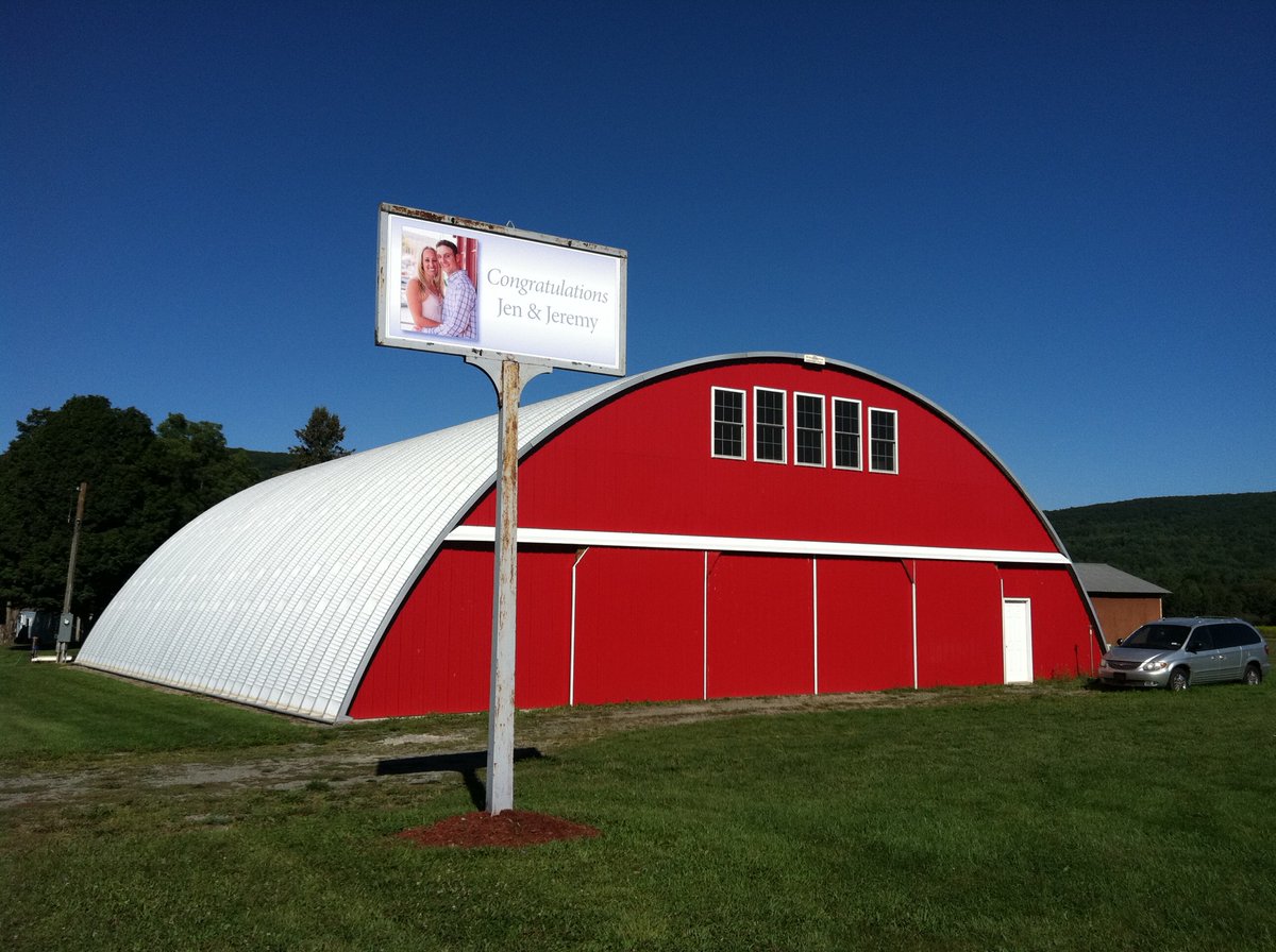 SteelMasterUSA's tweet photo. For planes and airports in any application, we help research and design some of the best quality airport buildings or private hangers you can buy.

https://t.co/lIvGjVeNLG https://t.co/iP3S8NseNV