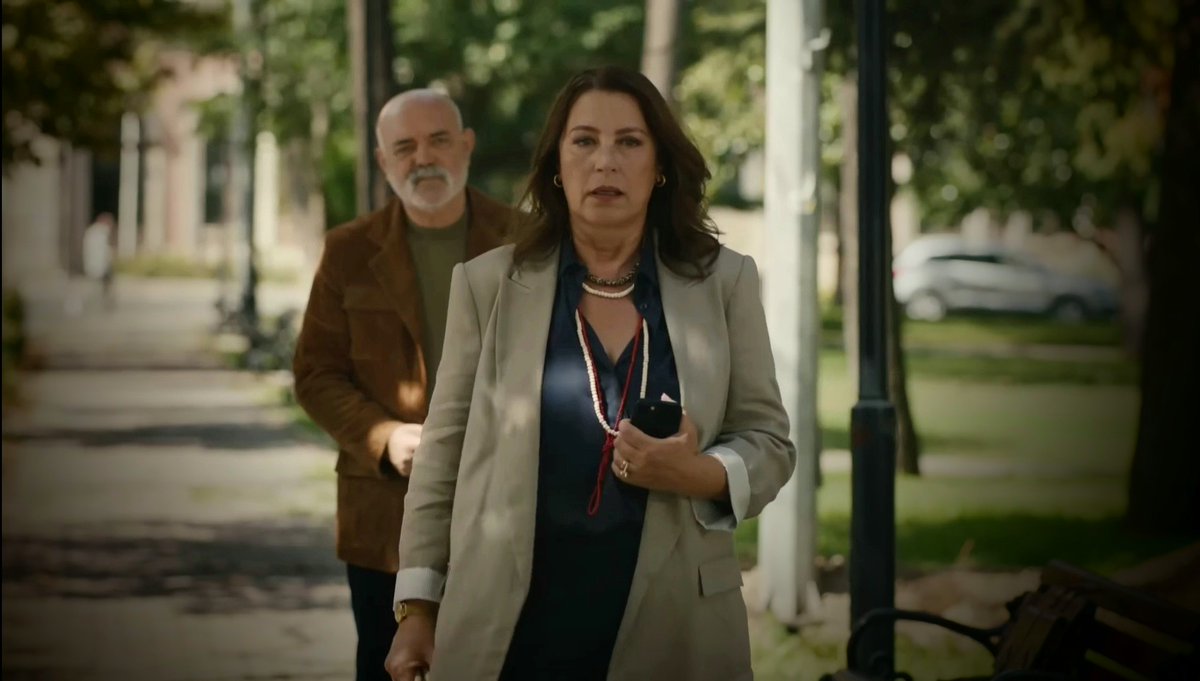 No puede pasar desapercibido este día.
Ya han pasado dos años de ese primer capítulo de #Aldatmak el tiempo pasa volando. 
Quedan hermosos recuerdos, también mucho estrés jajajaa peeero lo más maravilloso es #SezGüz 💕 ❤️ 

Gracias por tanto.

#VahidePerçin 
#ErcanKesal