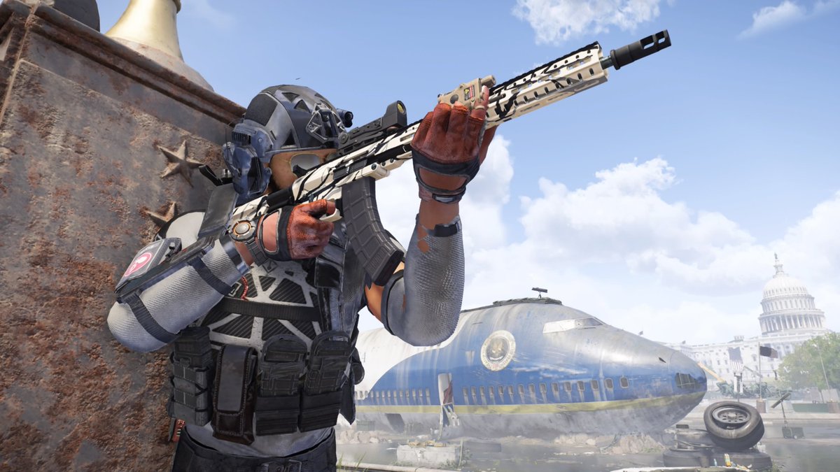 WhiteTusk01's tweet image. We&apos;re taking back Air Force One, Anderson!! You don&apos;t deserve to have it!

#WhiteTusk
#ExecutiveBranch
#AndersonIsADirtbag