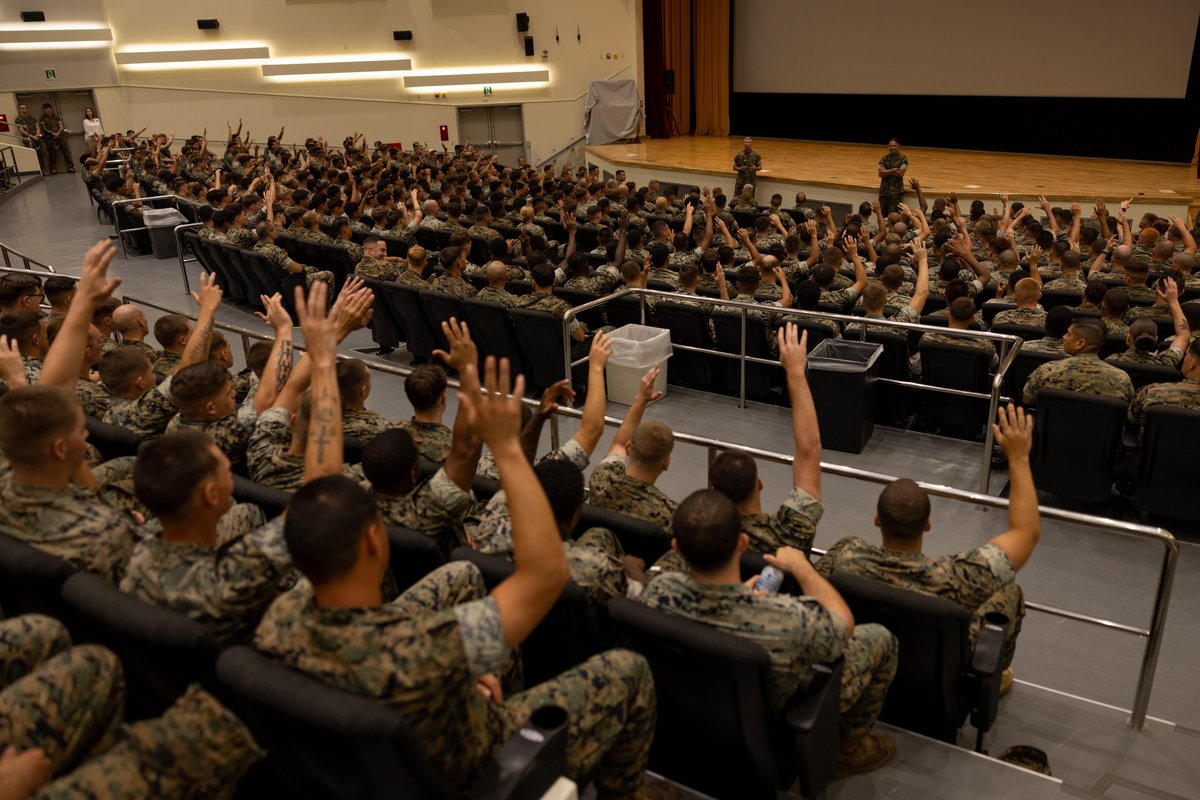.<a href="/cmc_marinecorps/">Commandant of the @USMC</a> and <a href="/USMCSgtMaj/">Sergeant Major Carlos A. Ruiz</a> met and spoke with #Marines and #sailors at Camp Schwab, Okinawa, Japan, about leadership and the mission of the #MarineCorps in the Indo-Pacific.