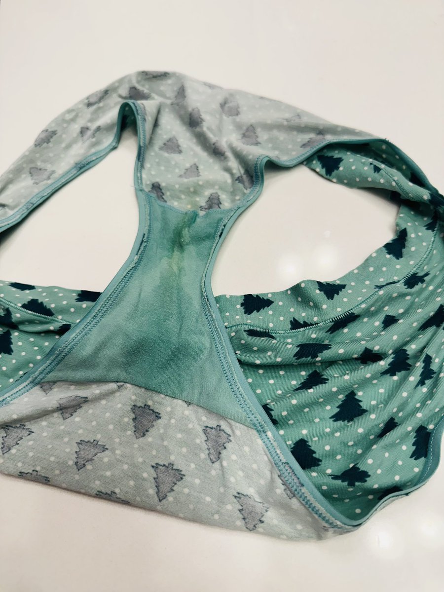 TurtleToesKY's tweet photo. Happy Sunday!  #panties #dirtypanties #sweatypanties #pantyfetish https://t.co/hX58pZmyhd