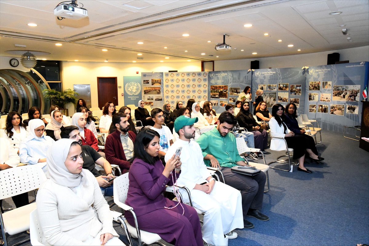 خلال الملتقى المحلي للشباب
 
- ممثل الأمين العام للأمم المتحدة والمنسق المقيم في الكويت غادة الطاهر: الشباب القوة الدافعة لحركة المناخ في الكويت وخارجها
 
- مدير عام منظمة المناخ الكويتية مريم السعد لـ(كونا): الملتقى يضم كوكبة شبابية ناقشت قضايا التغير المناخي والمساهمة في الحفاظ