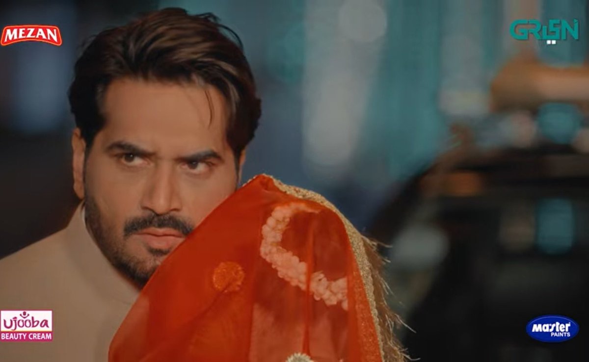 khushimention's tweet photo. I can just keep staring at this pic for the unlimited period of time🩷🩷I can say 
I feel proud for my sensibility to appreciate this epic project and this charismatic pair🩷
The episide was❤️‍🔥 
#Gentleman  #HumayunSaeed #YumnaZaidi #Munzar https://t.co/3d8rmdcMi1