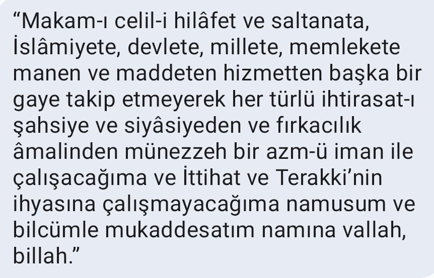 SeyhmusTanrkulu's tweet photo. Hala yalan ve iftira atıyorsun. Anayasanın ilk 4 maddesi değil, 4.maddesi gelecek neslin iradesine ipotek koymadır. Biz de bunun doğru olmadığını söylüyoruz. 
Şimdi gelelim aşağıdaki yemine... Söyle bakalım kim nerede bu yemini etti. Yeminine bağlı kaldı mı!? https://t.co/HmfMRHaYXE