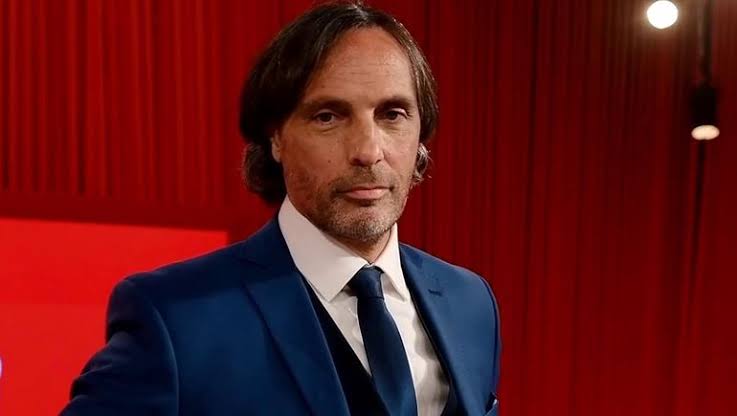 ✅ ROMANCE CONFIRMADO

Gustavo López tiene un romance con Alexis Canelo

Ahora se entiende cómo rompe las pelotas siempre con el jugador y sus "habilidades" y "capacidad goleadora"