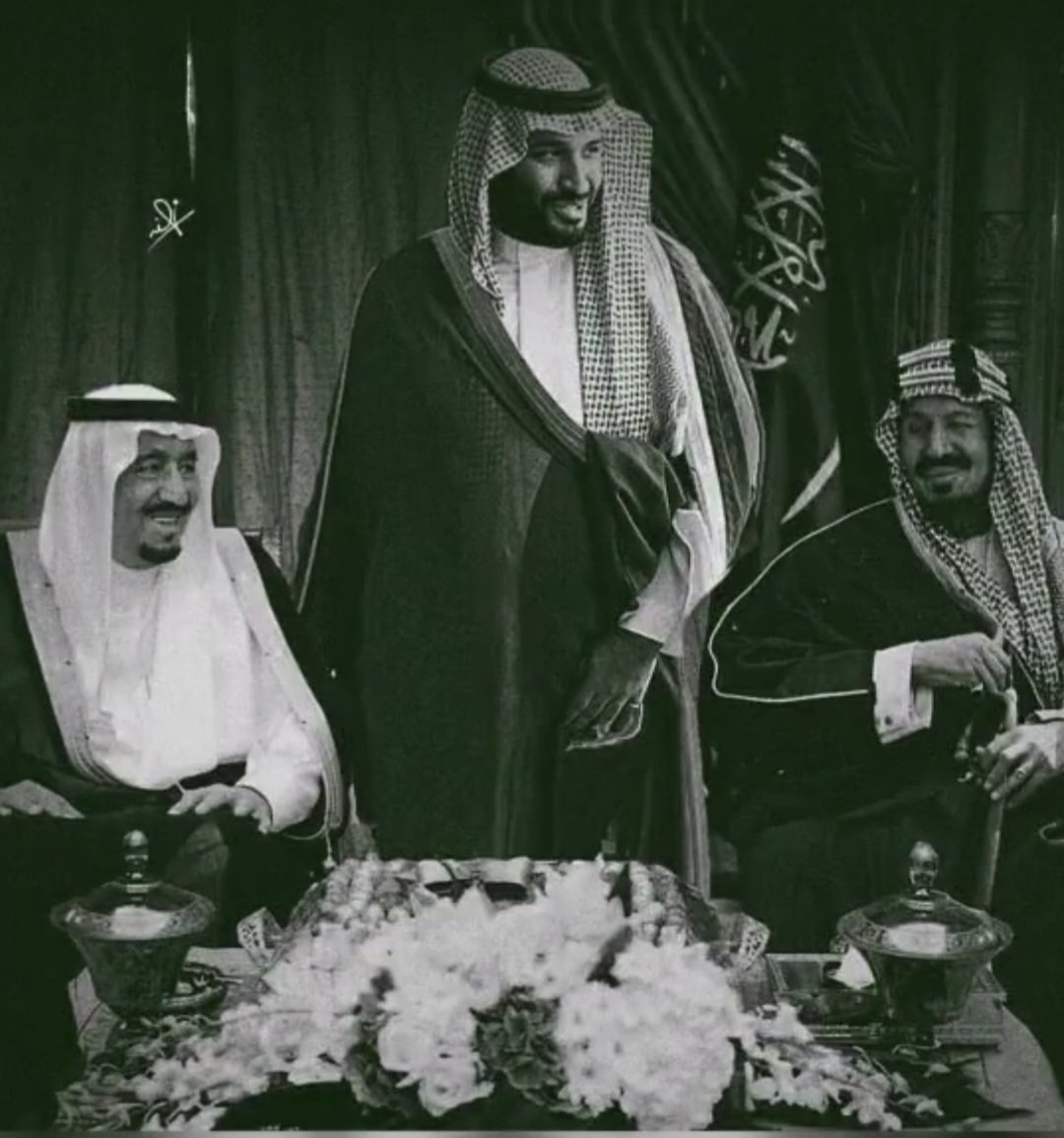 THBL1111's tweet photo. #اليوم_الوطني_السعودي_94
كل عام و أنت بخير يا وطني💚 https://t.co/zwdhz3xI3b