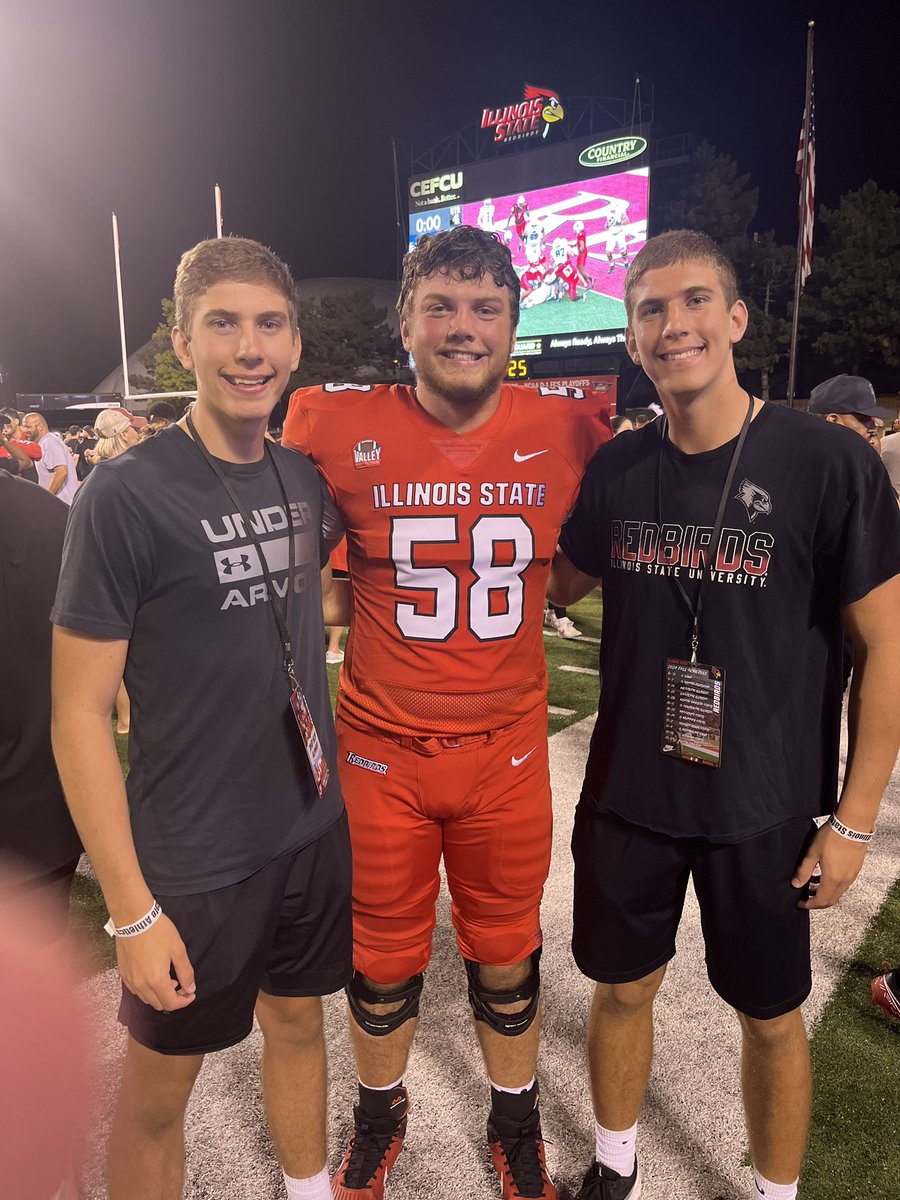 Jonathan_Helm84's tweet photo. Had a great time at @RedbirdFB yesterday for a GameDay Visit! Thanks @Coach_CJIrvin for having me. 
@GTCoachHay @GlenwoodFB @EDGYTIM https://t.co/yABxJRrESw