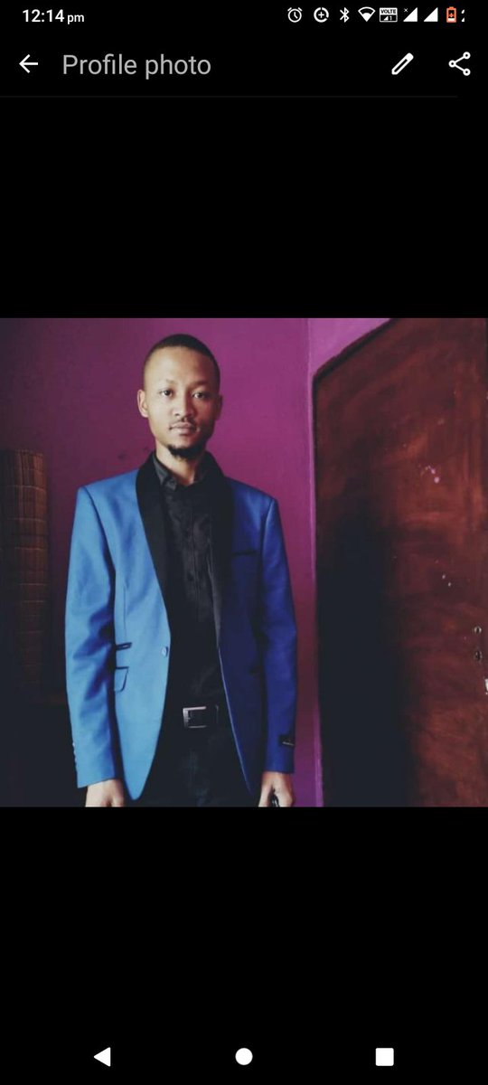 BongkeniceB's tweet photo. @BongkeniceB @everyone 

RE: Church outfit https://t.co/CkTrryAgeQ