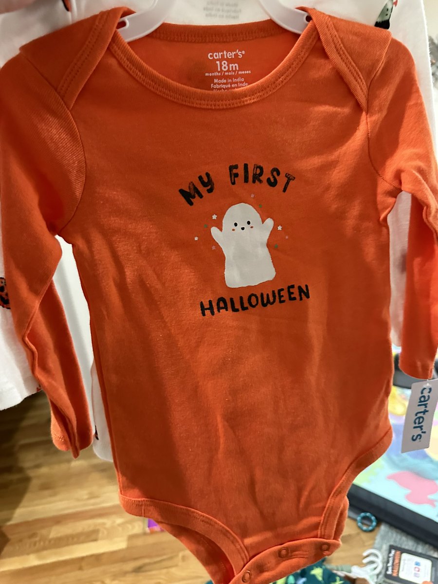 when your kid was born the day after halloween and wears 18 month clothes, finding this was no small task