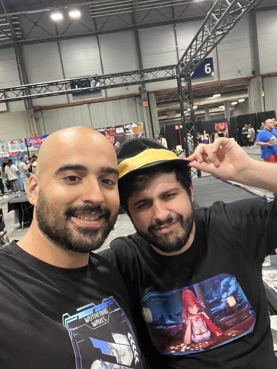 Ya en casa después de la Japan Weekend de Madrid 💪🏼

Como no, una vez más ha sido una gran experiencia de vivir junto a buenos amigos y amigas, creadores y creadoras de contenido 😍

Quería agradecer a <a href="/WW_ES_Official/">Wuthering Waves ES</a> por contar conmigo para hacer entrevistas a la gente que vino