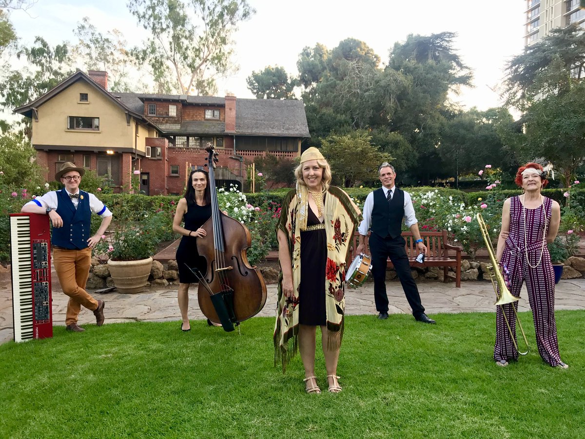 Flashback Sunday: Alli &amp; The Cats Roaring Twenties at the Marston House! youtu.be/92sX-PO3FMg?fe… via <a href="/YouTube/">YouTube</a> #marstonhouse #roaringtwenties #vintagejazz