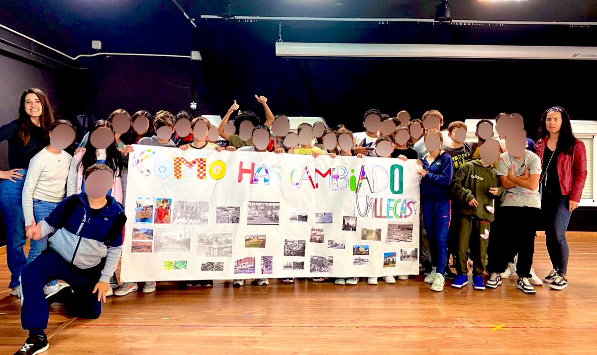 Nuestros mayores terminan el #ParkingDay reuniendo información de lo mucho que ha cambiado nuestro barrio.
#ParkingDay #SEM2024 #MobilityWeek #MobilityAction #SharedPublicSpace #EspacioPublicoCompartido