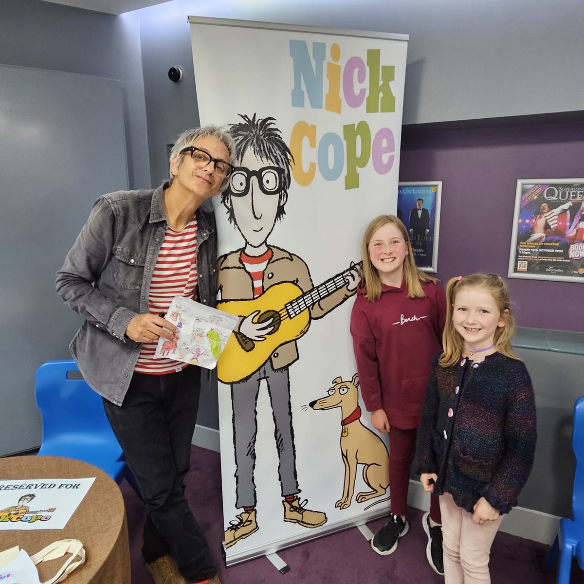 Pierre_Le_Fruff's tweet photo. @nickcope4 well what a fantastic day Mr Cope! Nell was 3 when she first loved the Lizard and still loves you! https://t.co/sqaCpr8g44