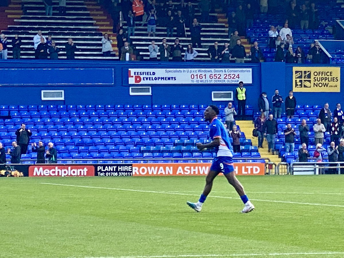 #️⃣ 24
📆 21/9
📍 <a href="/OfficialOAFC/">(P) Oldham Athletic</a> 1-0 <a href="/YTFC/">Yeovil Town FC</a> 
🎟 n/a
🏆 <a href="/TheVanaramaNL/">Rocco 🇲🇸</a> 

Something really pleasing about coming out on top in a game like that. We really dug deep and it was a moment of quality that won it. Great to hear BP bouncing like that as well after the game #groundhopping