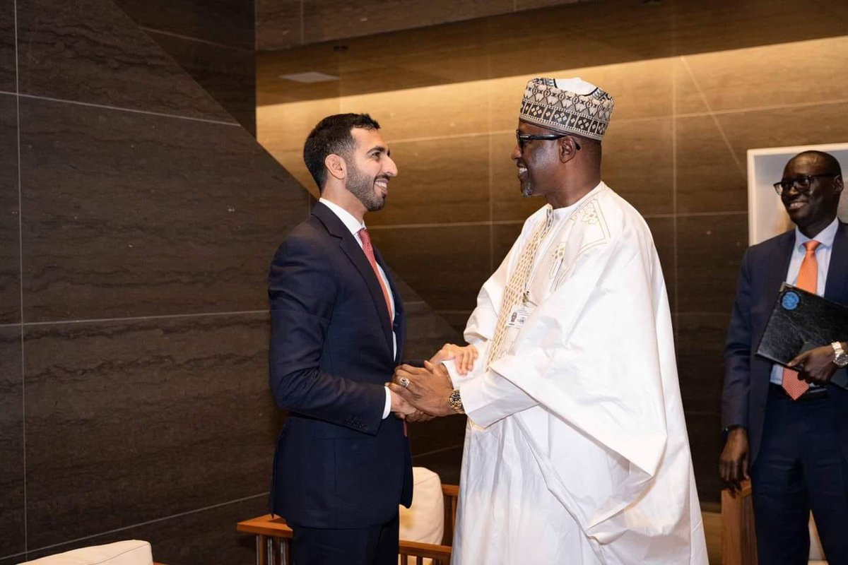 En marge de la 79ème session de l’Assemblée générale des Nations Unies, j'ai eu un entretien bilatéral, ce dimanche 22 septembre 2024, avec mon homologue des Émirats Arabes Unis. Nous avons échangé sur des sujets d'intérêt commun, notamment en ce qui concerne le renforcement des