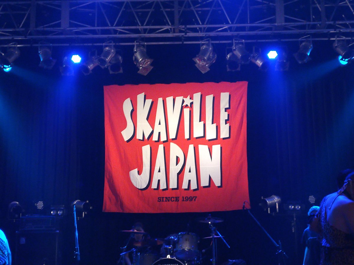 killingpunkrock's tweet photo. スカヴィルからの夜行バス乗り遅れて帰れず、満喫で仮眠して始発新幹線で帰宅し、荷物バラして洗濯中。
これにてクラブチッタ2days終了。
あー楽しかったー!
#Bloodaxefest
#skavilleJapan https://t.co/Z10mMjOMN7