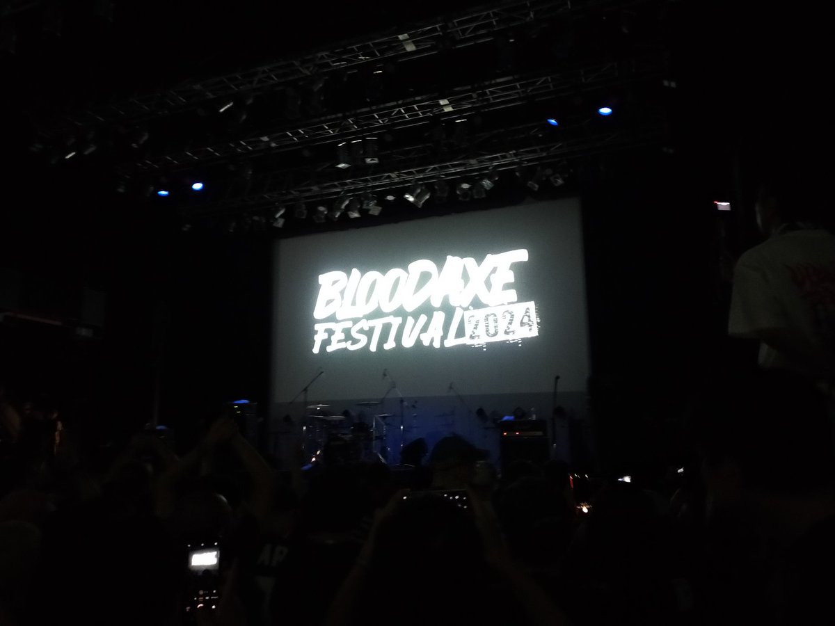 killingpunkrock's tweet photo. スカヴィルからの夜行バス乗り遅れて帰れず、満喫で仮眠して始発新幹線で帰宅し、荷物バラして洗濯中。
これにてクラブチッタ2days終了。
あー楽しかったー!
#Bloodaxefest
#skavilleJapan https://t.co/Z10mMjOMN7