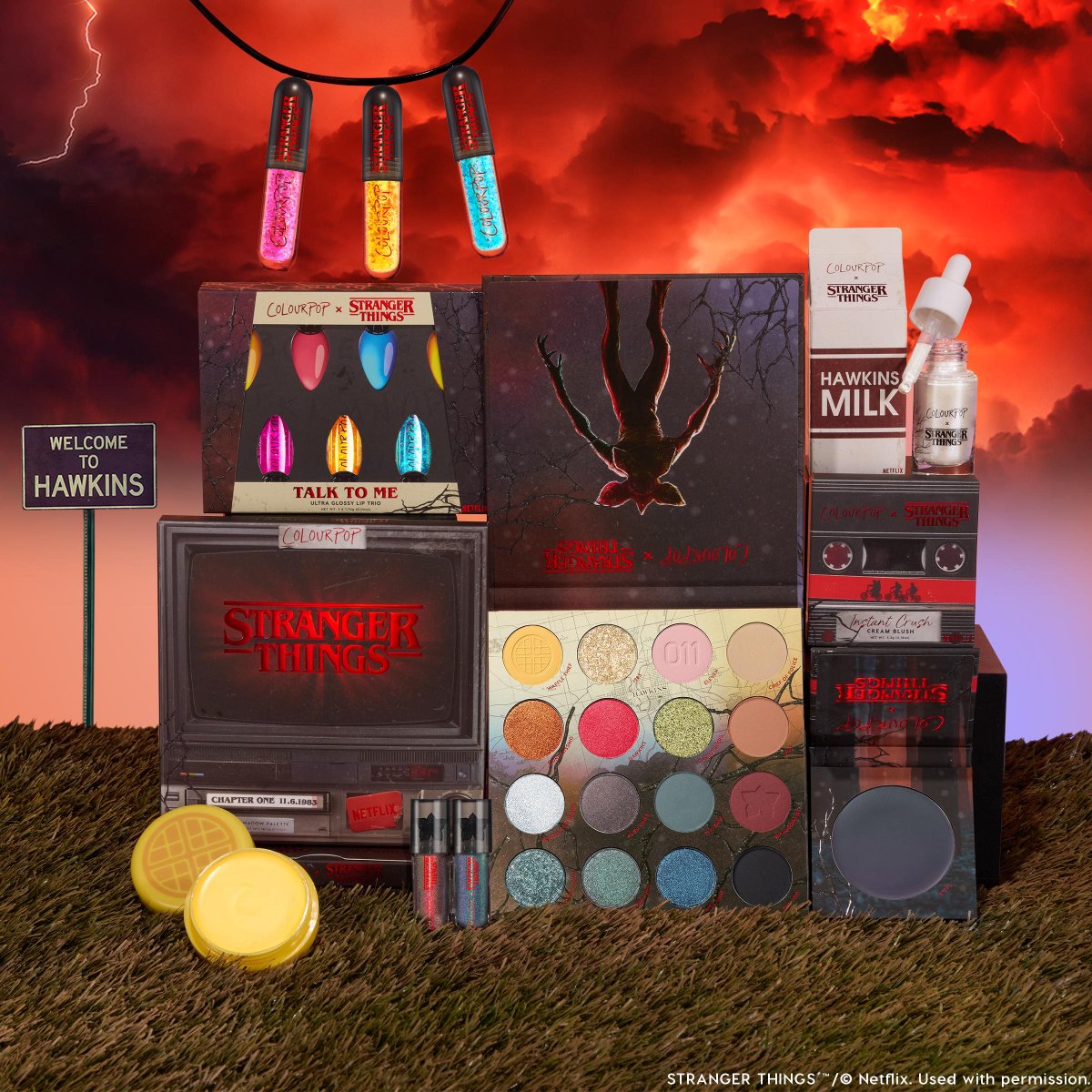 ColourPopCo's tweet photo. Friends don’t lie 🚲🌲🎒 Turn your world Upside Down with the ColourPop X Stranger Things Collection to create endless unreal looks, from blue smokey eyes to retro soft glam. ✋ https://t.co/cMoUEawfRb