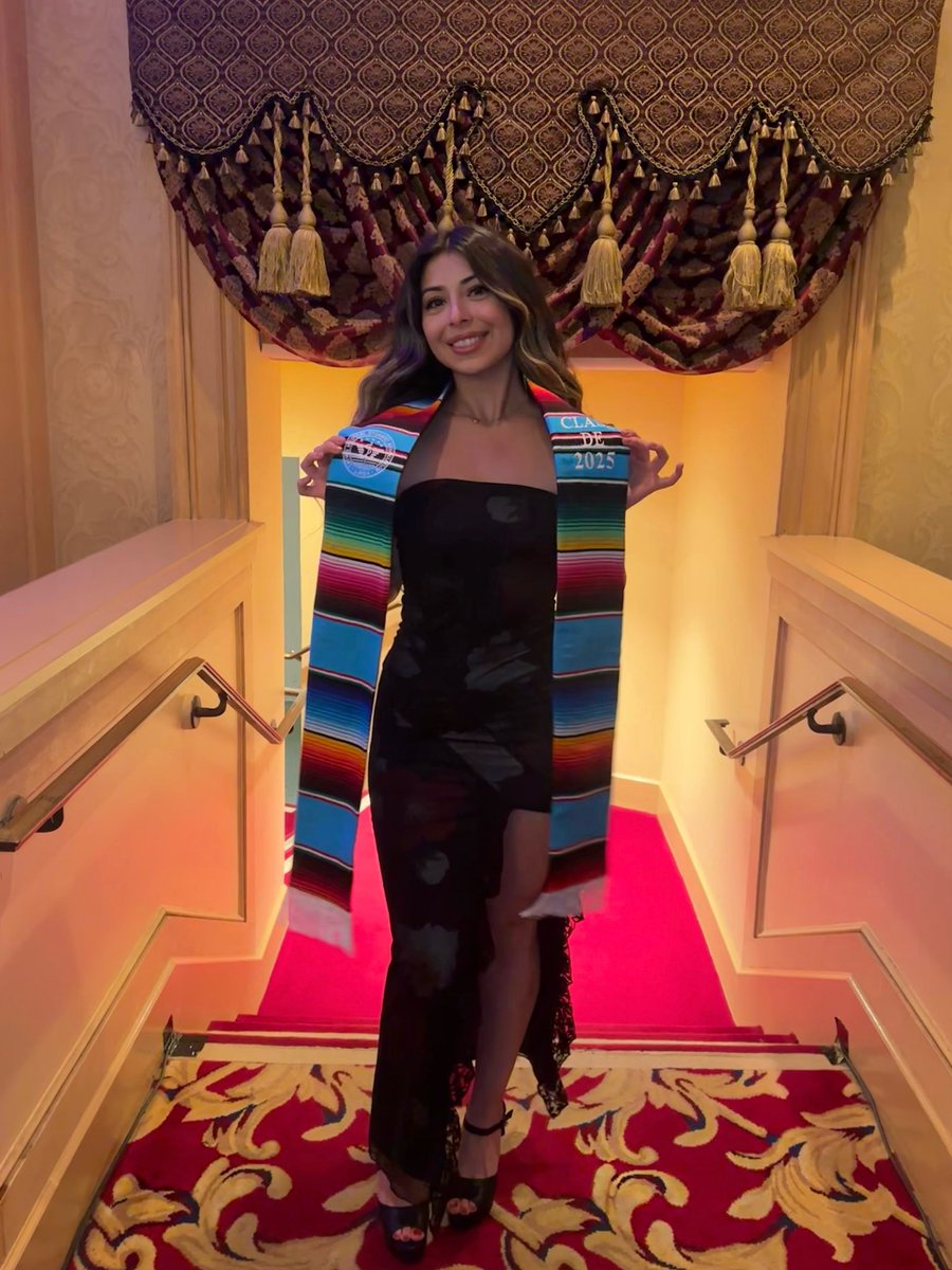 Absolutely WONDERFUL weekend in LA for the <a href="/LmsaNational/">LMSA National</a> Conference! 🇲🇽

My last year in the organization as a medical student, &amp; I get to spend it doing what I love most— service! Surreal to think I’m graduating in a few months, getting my stole made it that much more real! 🤍🩺