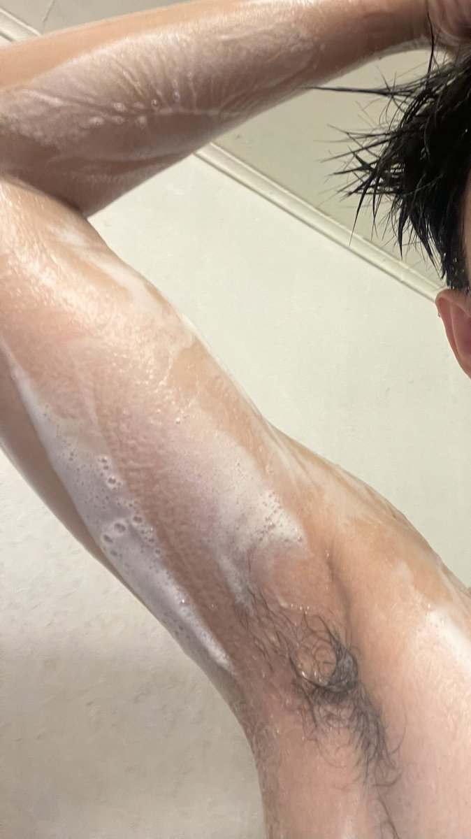 tomsian_'s tweet photo. Lf mag papaligo saakin araw araw  :> https://t.co/cajwy31cxz