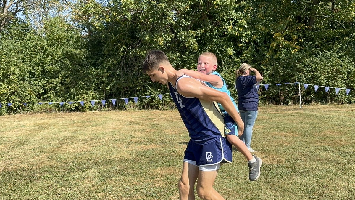 Decatur HS Cross Country tweet media