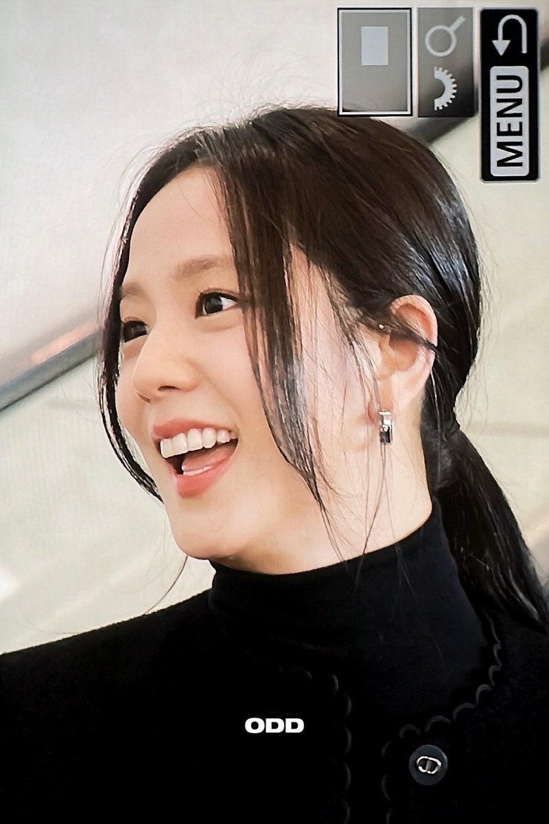 240923 #지수 #JISOO <a href="/officialBLISSOO/">BLISSOO</a>