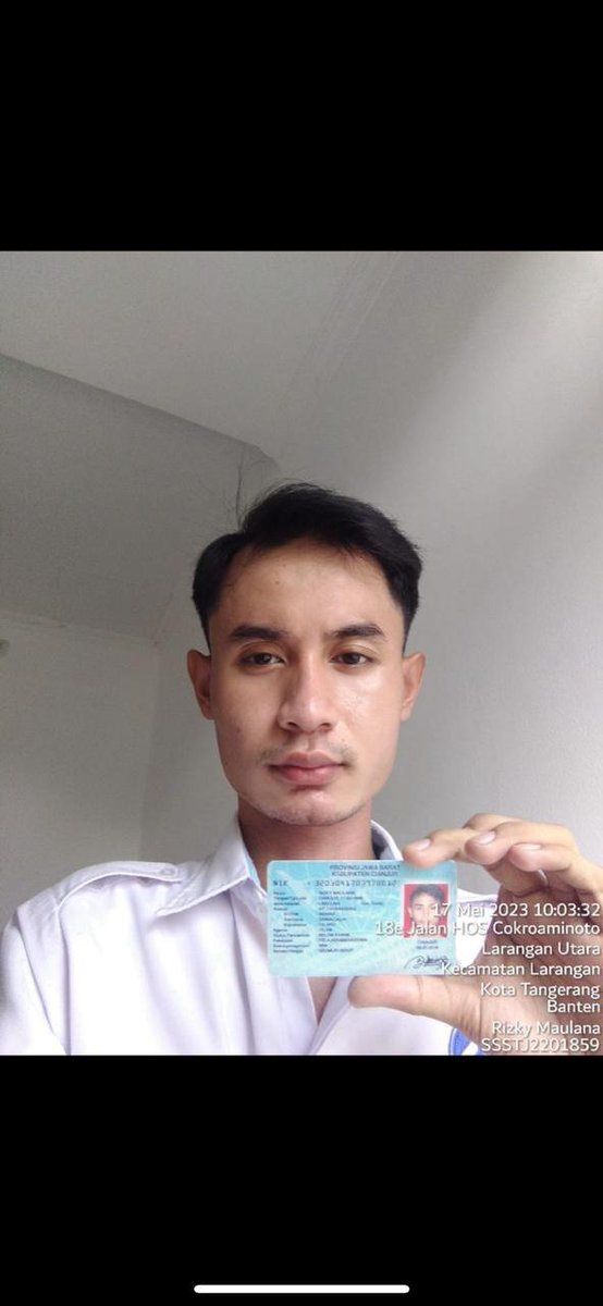 who670367886842's tweet photo. Tolong dong yang liat orang ini bisa chat soalnya gak ada kejelasan, dia make data buat pinjol tapi kabur/lost contact, saya dan teman teman yang lain mau minta kejelasannya ajh, atau di sini ada korban nya juga boleh di bantu up kabar terakhir ada di bandung area cibiru tolong https://t.co/GZjpVG9HiK