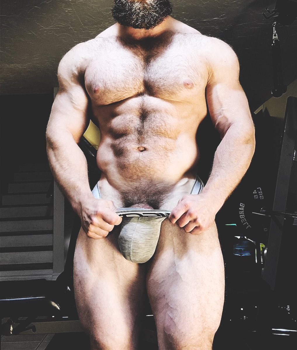 𝘾𝙤𝙖𝙘𝙝 𝙃 (@shadesofcoach) on Twitter photo 