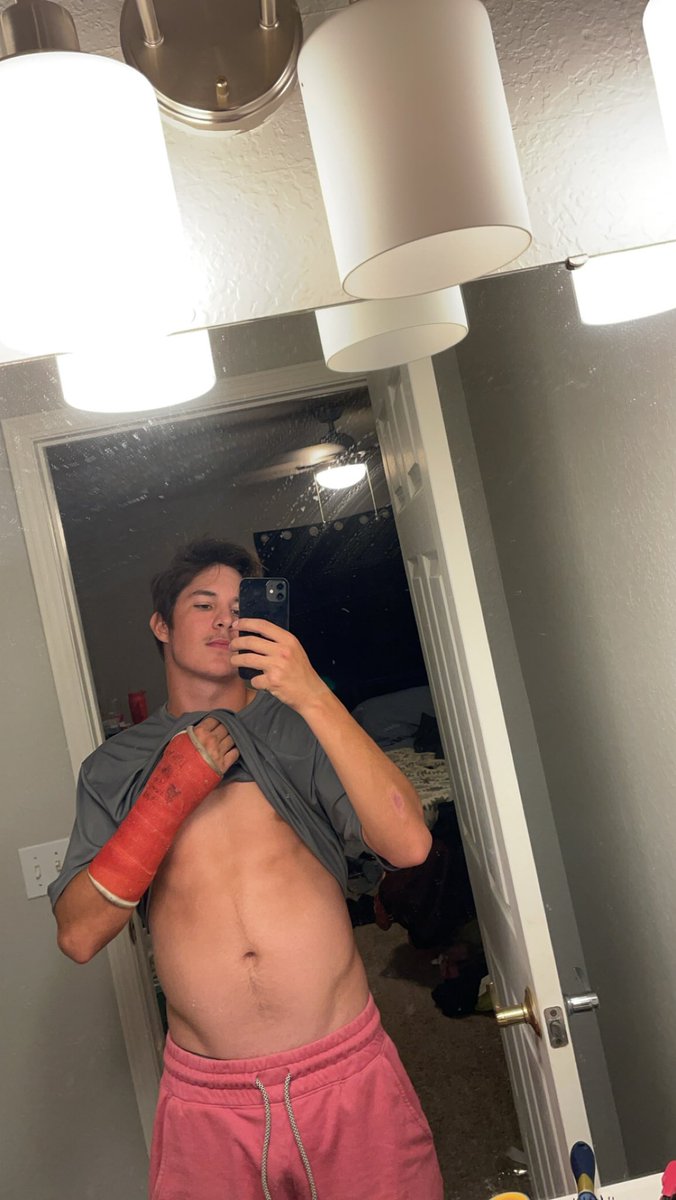Who’s ready to be my long term pay pig #musclegod #gayforpay #debtcontract #sniff #slave #slaveboy #moneyfag #lick #payslave #p #submissions #chastity #socksfetish #g #gaytribute #foot #underwearforsale #footfetish #humiliations <a href="/MastersRetweets/">Ca$h Sub - Masters Retweets</a>