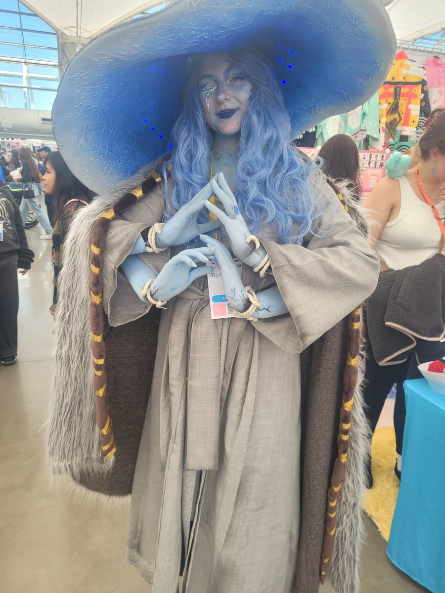 Another amazing cosplay at #twitc
<a href="/IsBorb/">Borb</a>