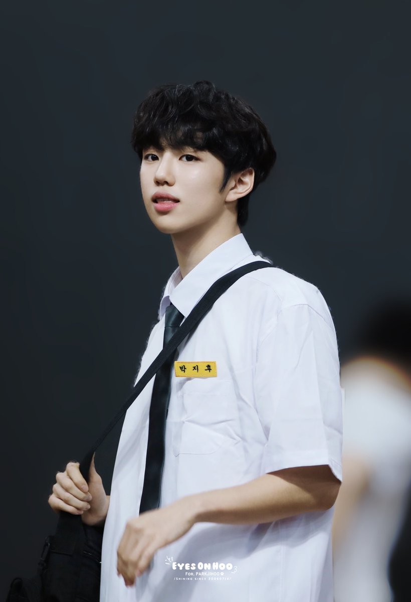 this jihoo is so !! 🥺