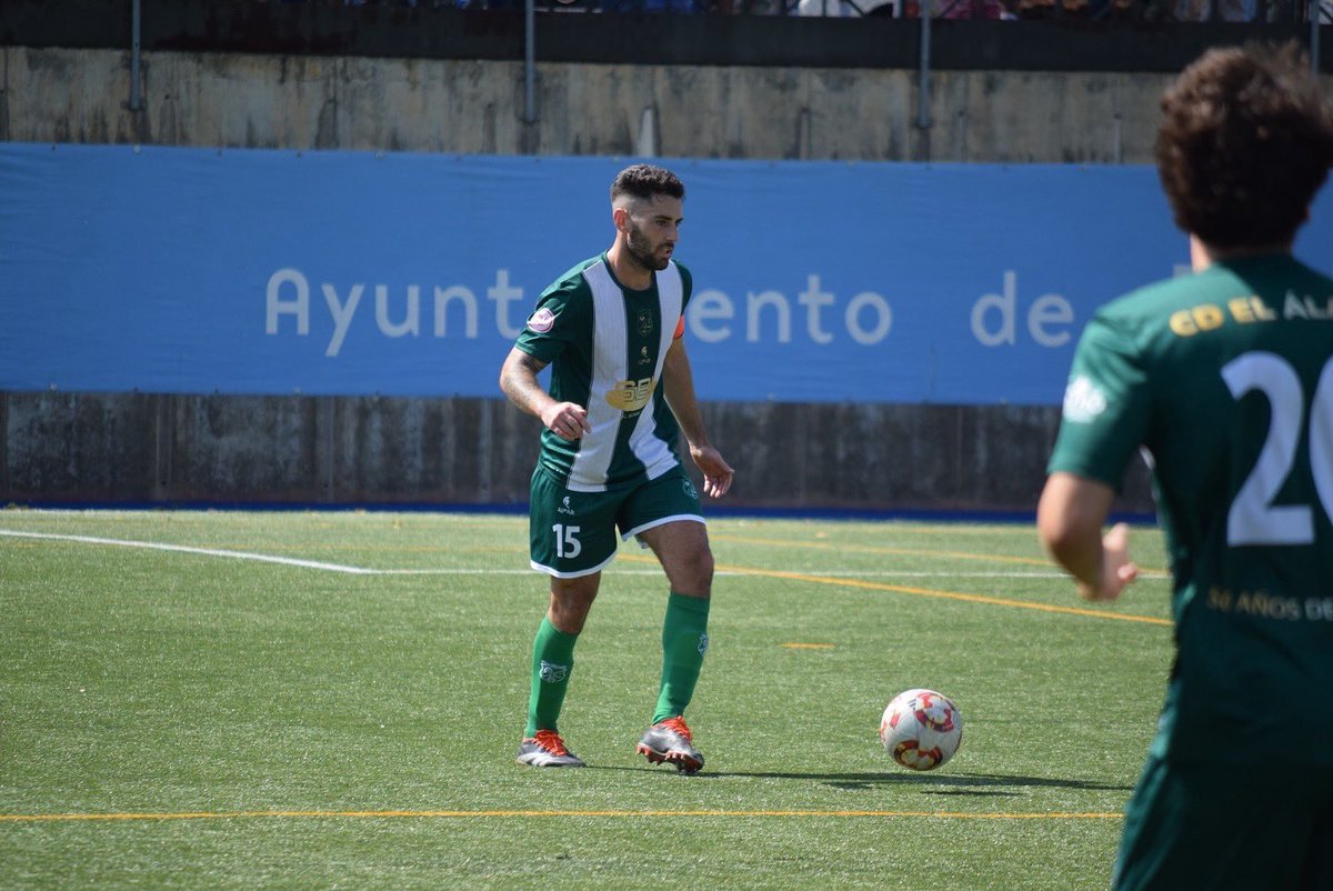 CD_El_Alamo's tweet photo. Imรกgenes del encuentro de hoy ante el @CalaPozuelo (2-0) โฝ๏ธ
Seguimos trabajando. De este tren no se baja nadie ๐๐
#CDElAlamo #UnCorazonVerde https://t.co/AhGmqtOFpL
