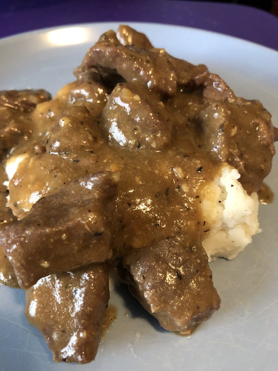 Sarah924069's tweet photo. I can cook, too! Homemade sausage gravy over biscuits, fried potatoes and fried eggs.
Beef tips with my homemade bed gravy over mashed potatoes. 
Homemade apple butter! 
I cook, I clean, and I’m not scared of doing hard work! I truly am one of a kind ❤️ https://t.co/KrAZ8xQ4ZO