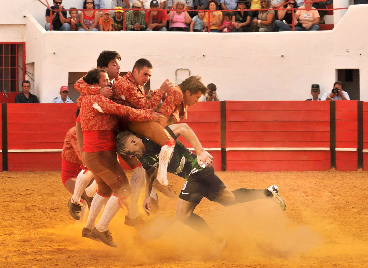 Gyokeres.

<a href="/insoniascarvao/">Insónias em Carvão</a>