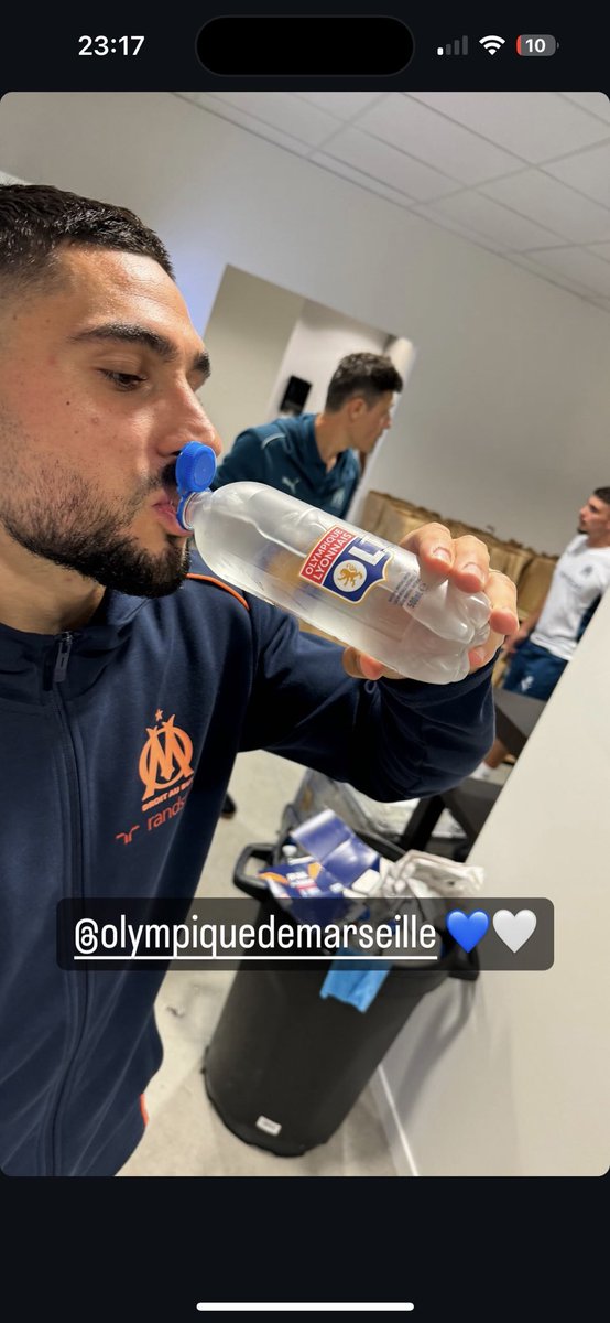 ElDiscretojr22's tweet image. 