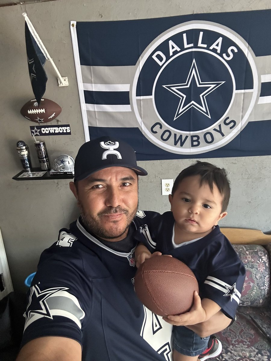 kuate12's tweet photo. Go Cowboys! @FOXImpactoNFL https://t.co/jkD3cY2vG2